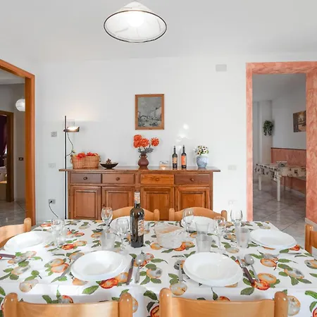 Cozy In Castiglione Del